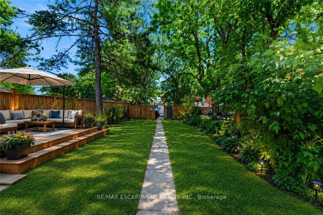Photo 22 of 192 Victoria Avenue N, Hamilton, Landsdale — HOMEH