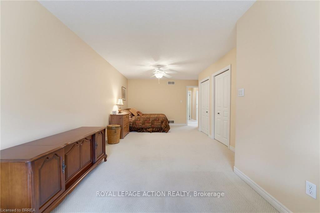 Photo 24 of Unit 21, 655 Park Road N, Brantford, Lynden Hills — HOMEH