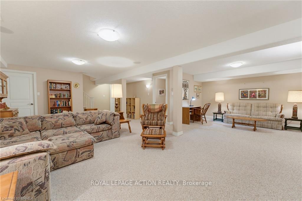 Photo 27 of Unit 21, 655 Park Road N, Brantford, Lynden Hills — HOMEH