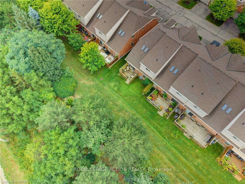 Photo 33 of Unit 21, 655 Park Road N, Brantford, Lynden Hills — HOMEH