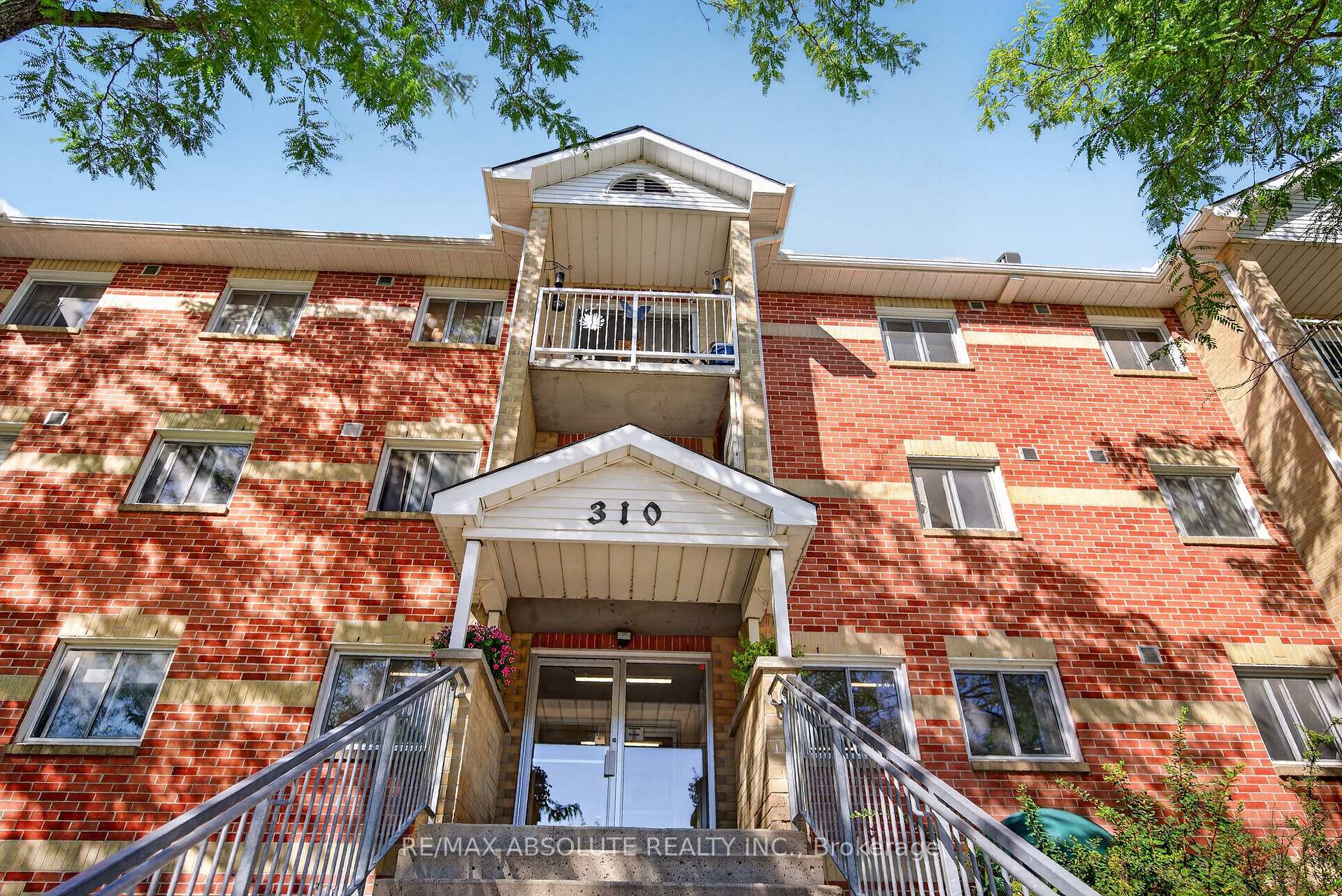 Photo of Unit 305, 310 Kingsdale Avenue