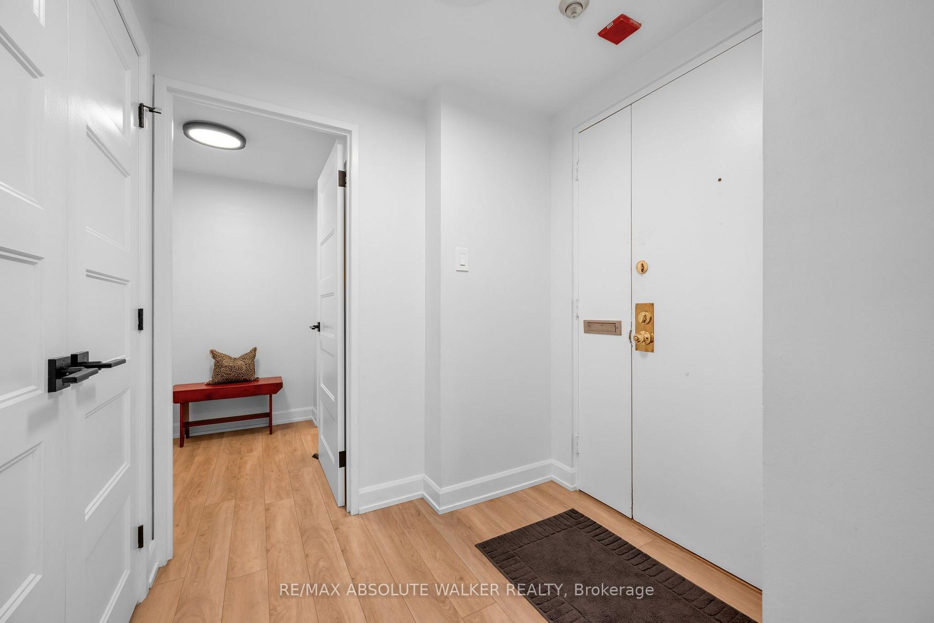 Photo 3 of Unit 309, 1356 Meadowlands Drive E, Ottawa, Borden Farm/Stewart Farm/Carleton Heights/Parkwood Hills — HOMEH