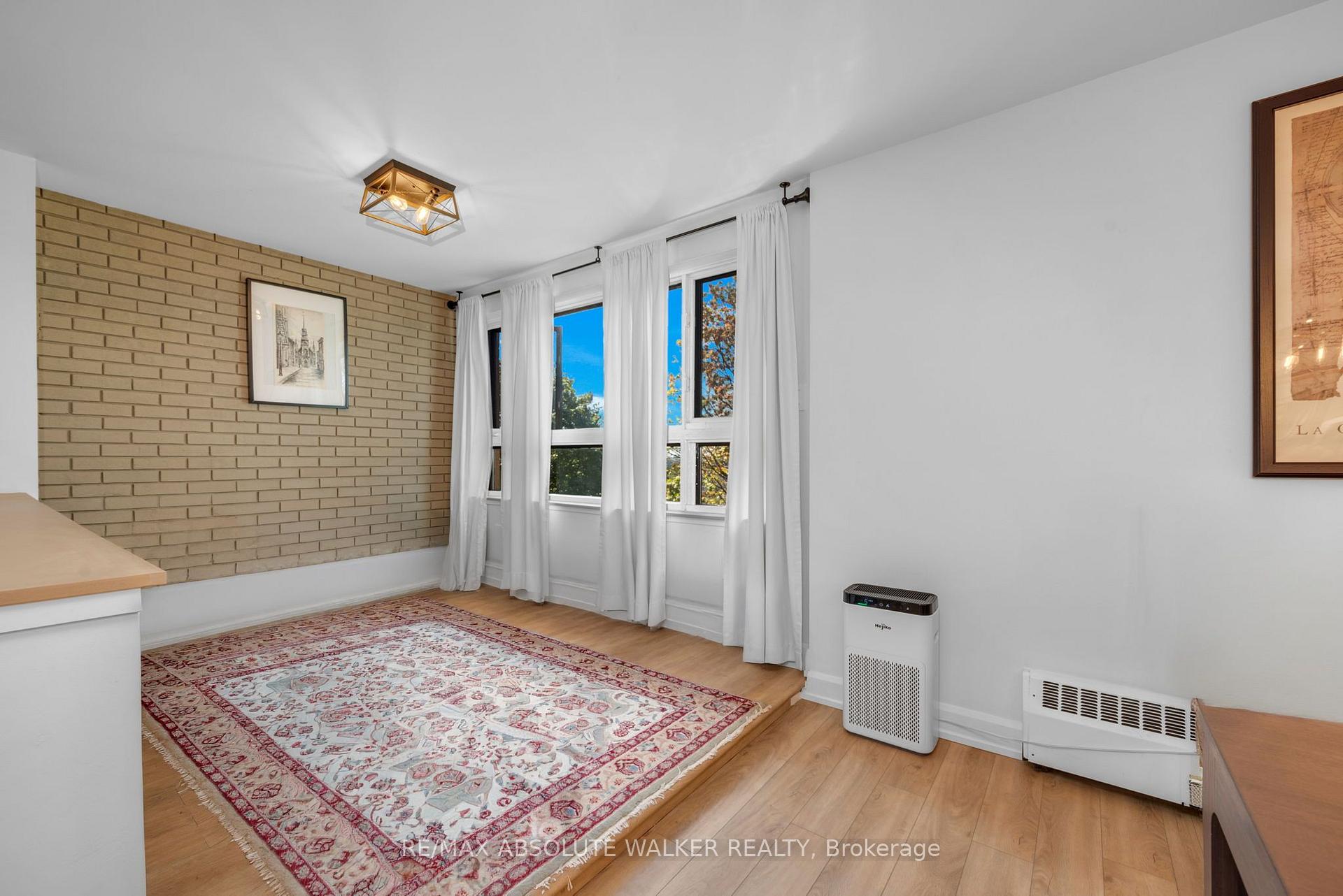 Photo 9 of Unit 309, 1356 Meadowlands Drive E, Ottawa, Borden Farm/Stewart Farm/Carleton Heights/Parkwood Hills — HOMEH