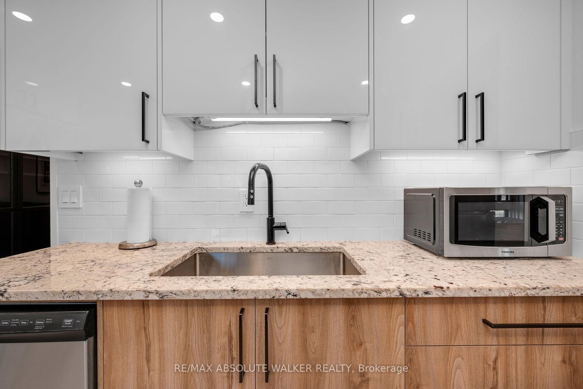 Photo 17 of Unit 309, 1356 Meadowlands Drive E, Ottawa, Borden Farm/Stewart Farm/Carleton Heights/Parkwood Hills — HOMEH