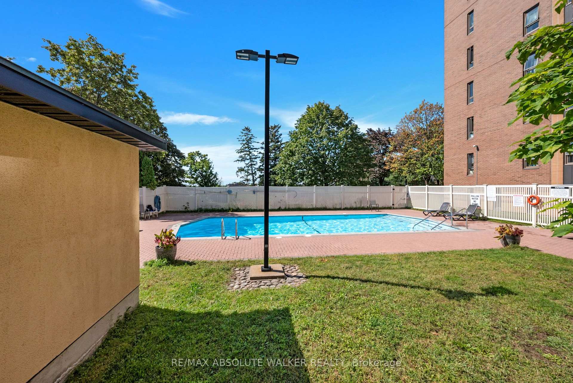Photo 27 of Unit 309, 1356 Meadowlands Drive E, Ottawa, Borden Farm/Stewart Farm/Carleton Heights/Parkwood Hills — HOMEH