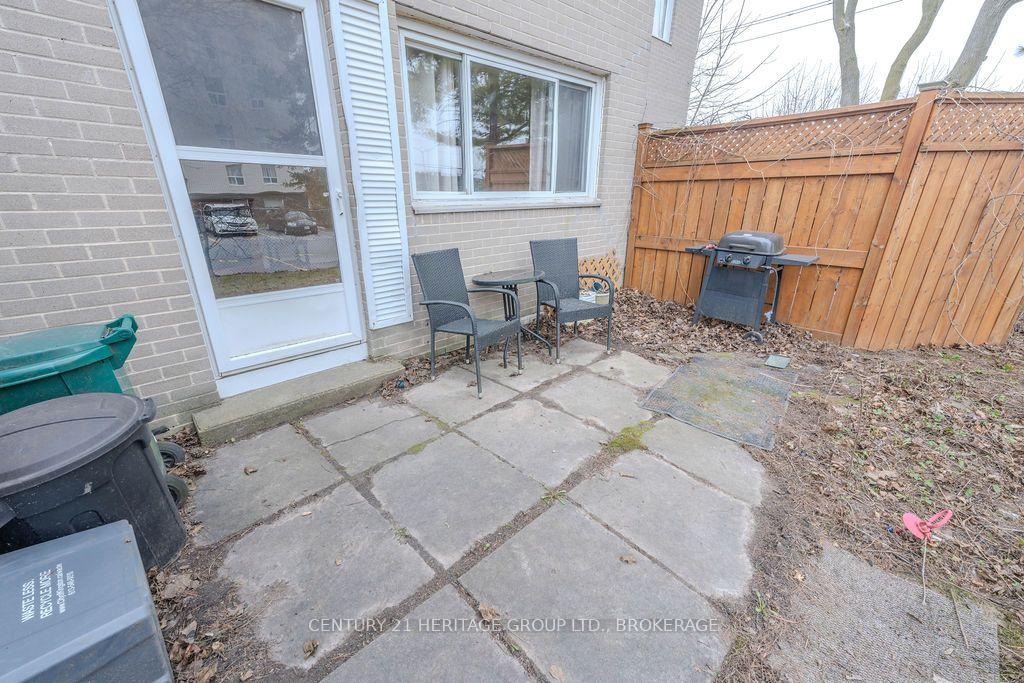 Photo 2 of Unit 36, 258 Queen Mary Road, Kingston, Central City West — HOMEH
