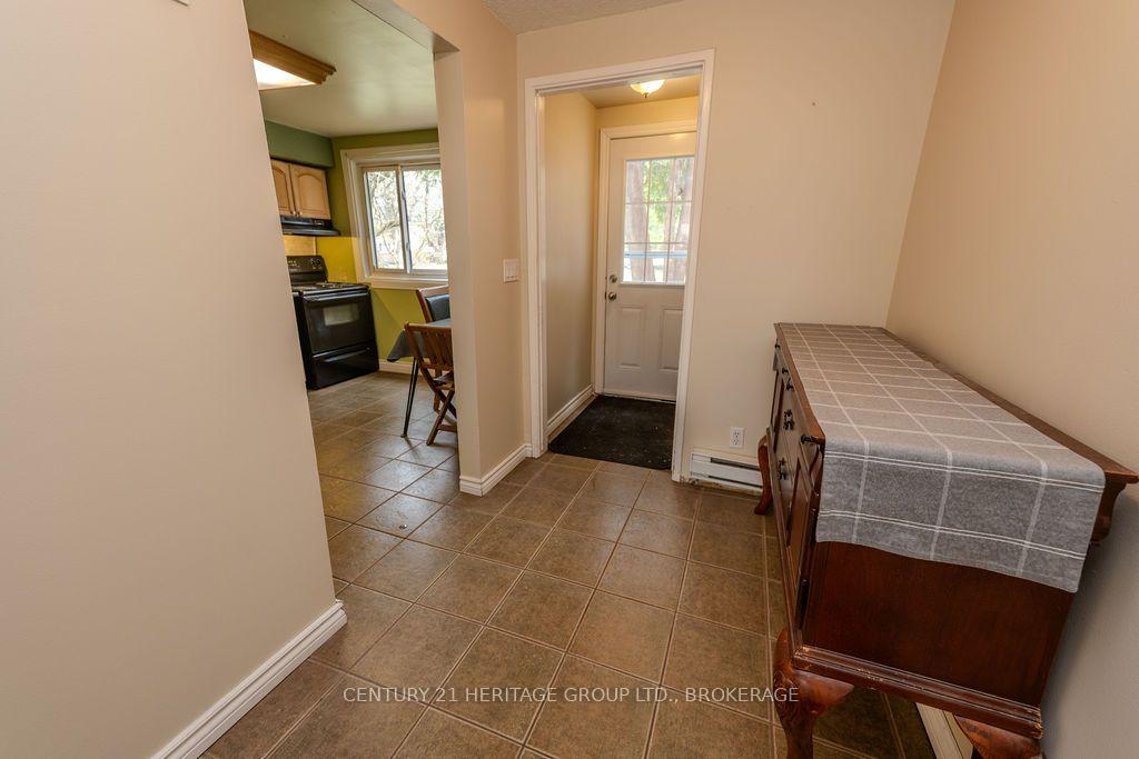 Photo 8 of Unit 36, 258 Queen Mary Road, Kingston, Central City West — HOMEH