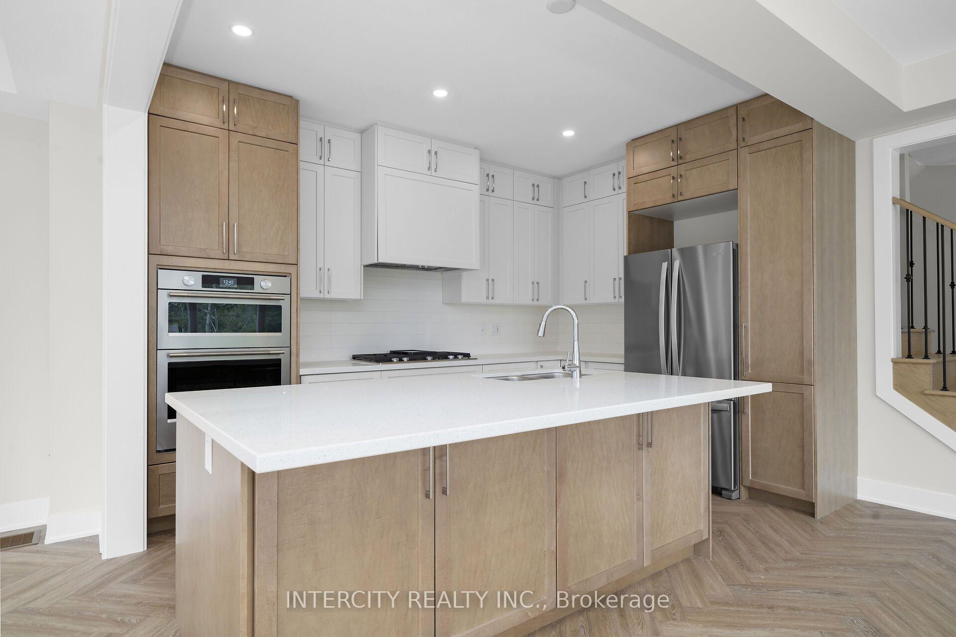 Photo 10 of Unit 20-104, 13969 Chickadee Lane, Caledon, Bolton West — HOMEH