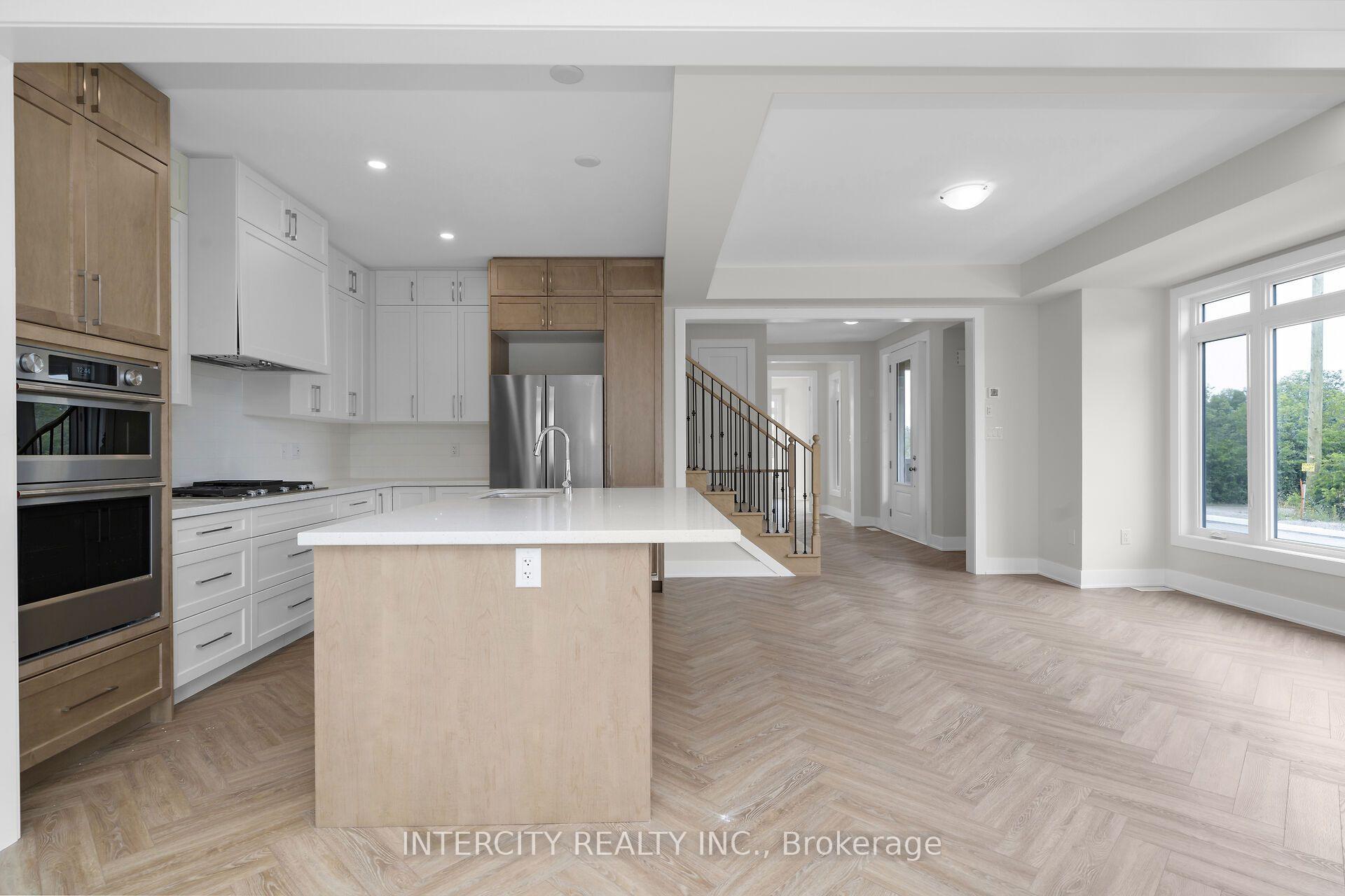 Photo 15 of Unit 20-104, 13969 Chickadee Lane, Caledon, Bolton West — HOMEH