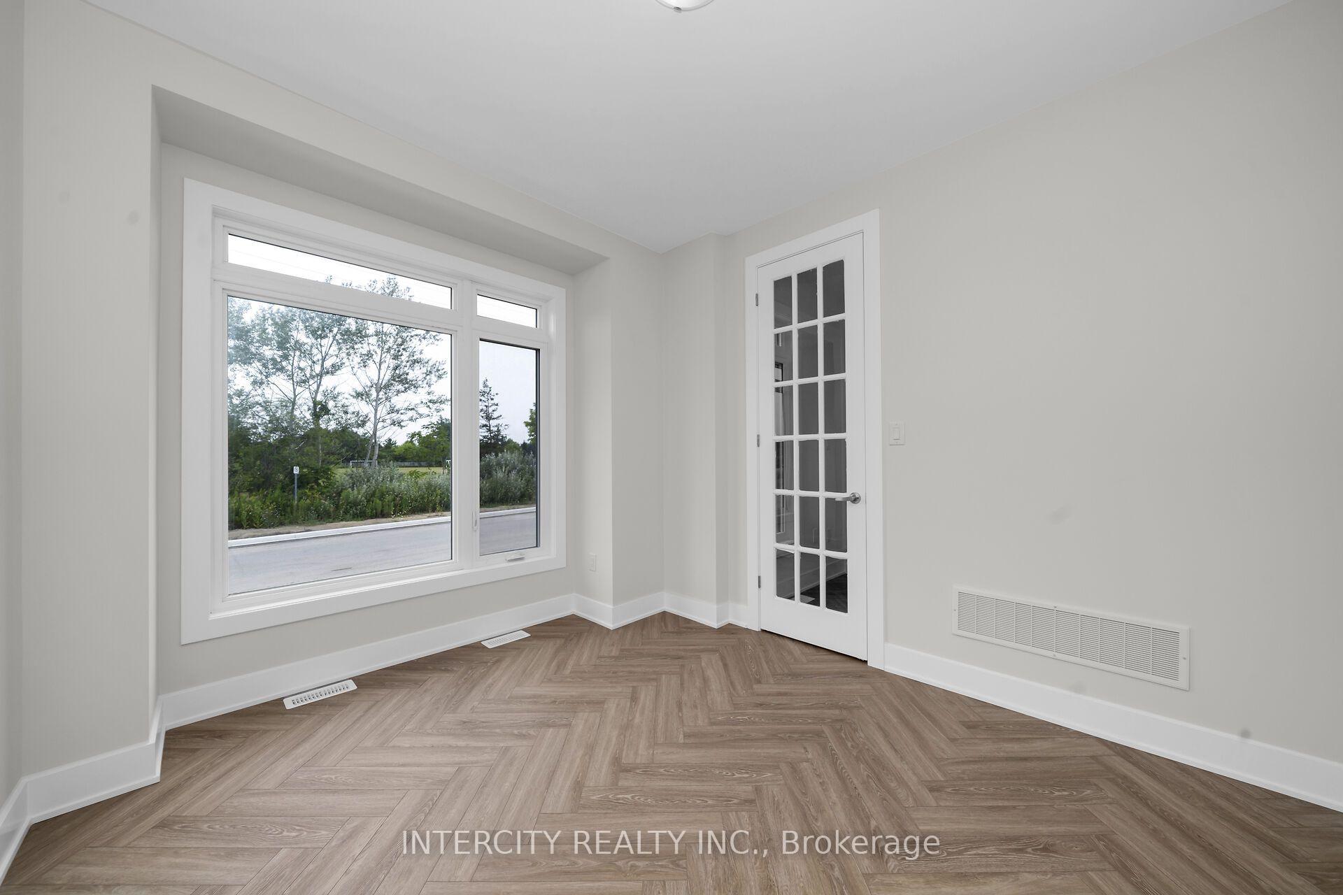 Photo 18 of Unit 20-104, 13969 Chickadee Lane, Caledon, Bolton West — HOMEH
