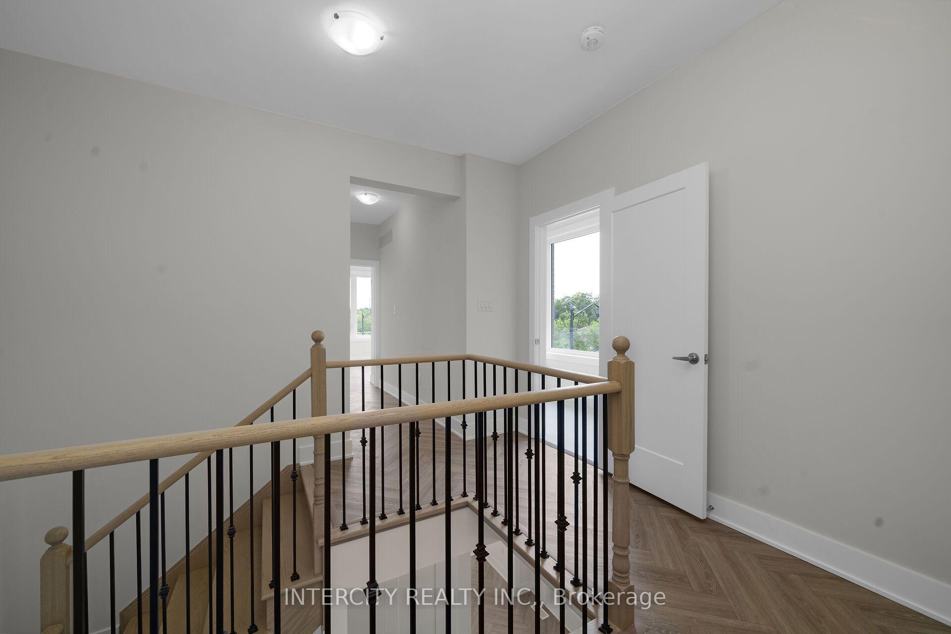 Photo 26 of Unit 20-104, 13969 Chickadee Lane, Caledon, Bolton West — HOMEH