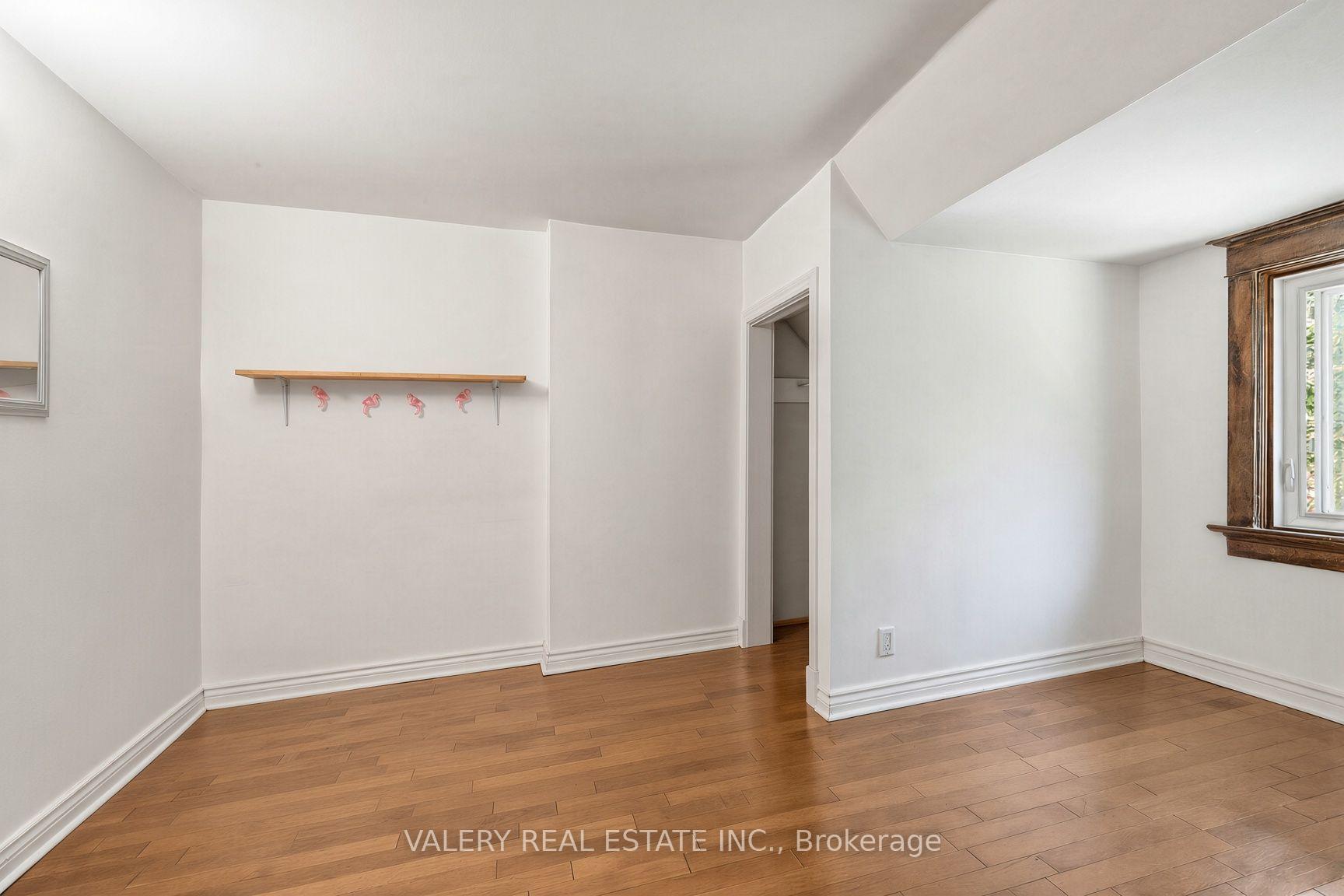 Photo 12 of 472 Crawford Street, Toronto, Palmerston-Little Italy — HOMEH
