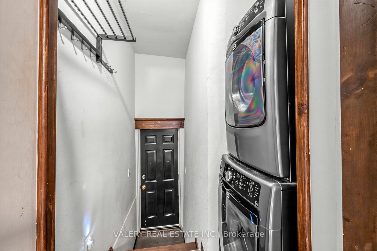 Photo 24 of 472 Crawford Street, Toronto, Palmerston-Little Italy — HOMEH