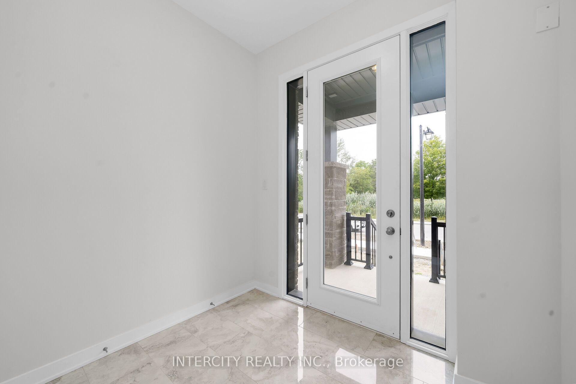 Photo 3 of Unit 19-103, 630 Glasgow Road, Caledon, Bolton West — HOMEH