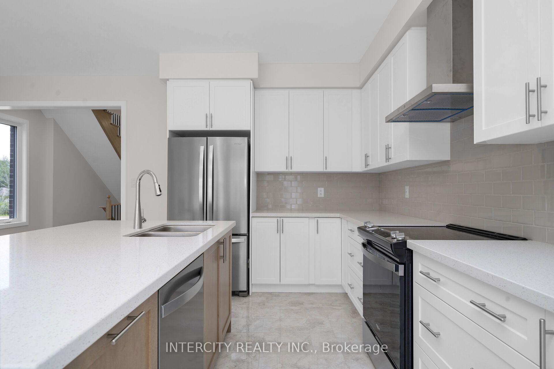 Photo 9 of Unit 19-103, 630 Glasgow Road, Caledon, Bolton West — HOMEH