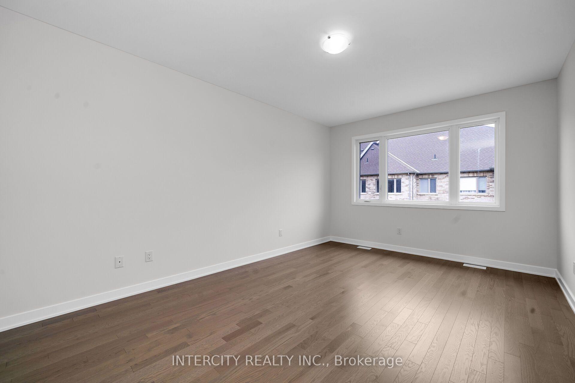 Photo 17 of Unit 19-103, 630 Glasgow Road, Caledon, Bolton West — HOMEH