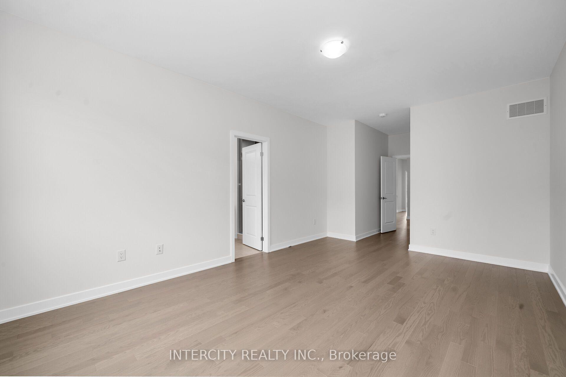 Photo 18 of Unit 19-103, 630 Glasgow Road, Caledon, Bolton West — HOMEH