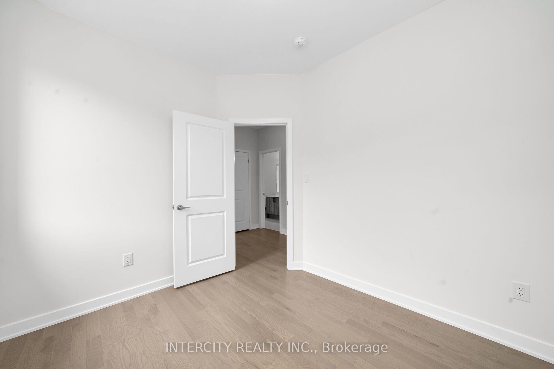 Photo 23 of Unit 19-103, 630 Glasgow Road, Caledon, Bolton West — HOMEH