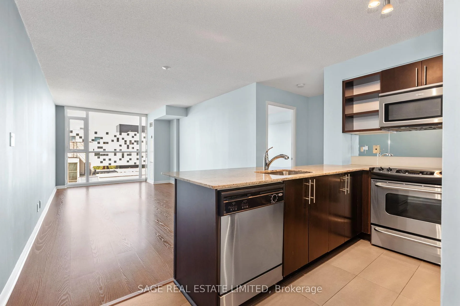 Photo 8 of Unit 1202, 96 St Patrick Street, Toronto, Kensington-Chinatown — HOMEH