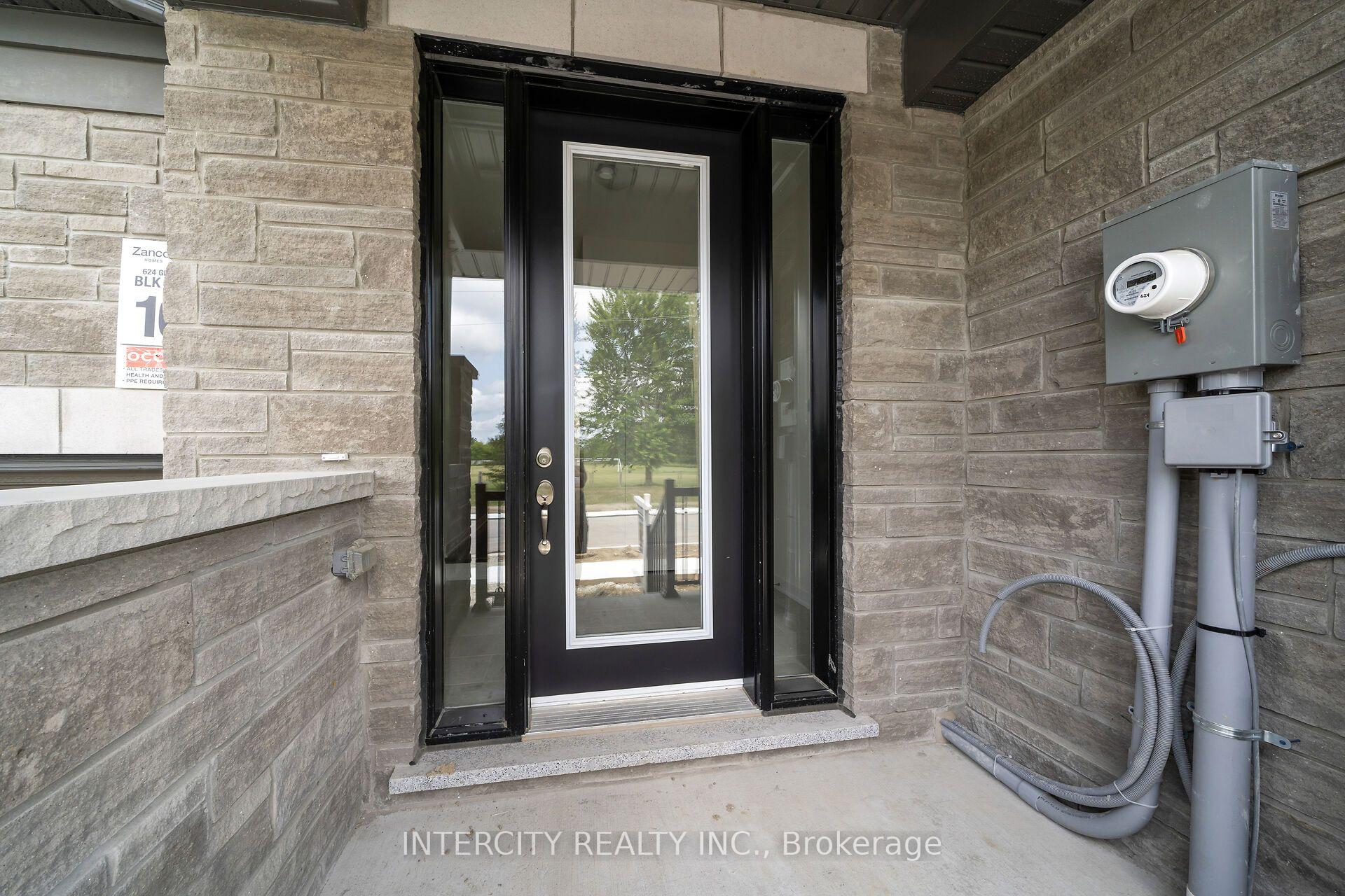 Photo 2 of Unit 19-100, 624 Glasgow Road, Caledon, Bolton West — HOMEH