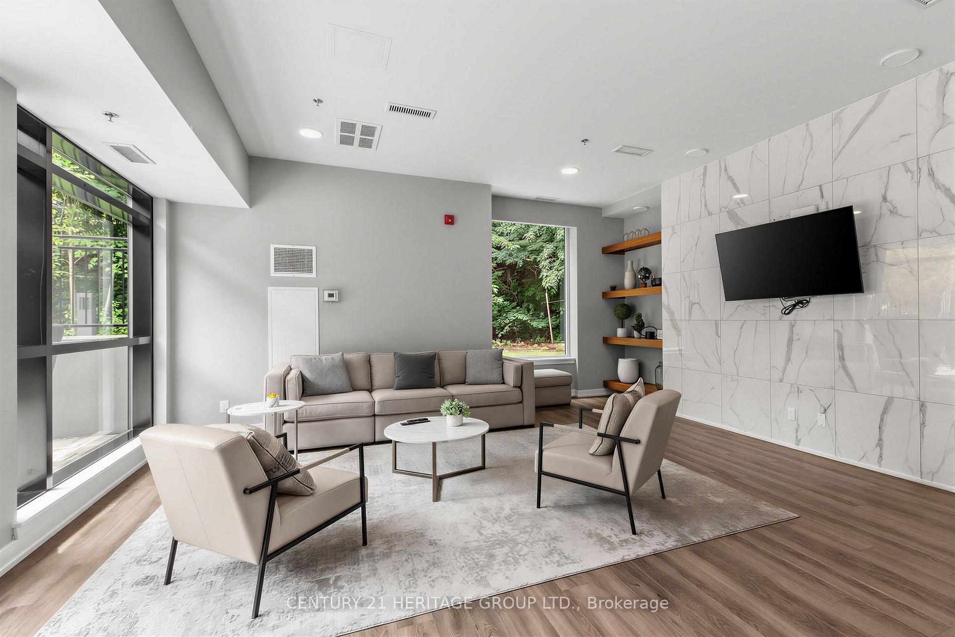 Photo 4 of Unit 212, 50 Ann Street, Caledon, Bolton West — HOMEH