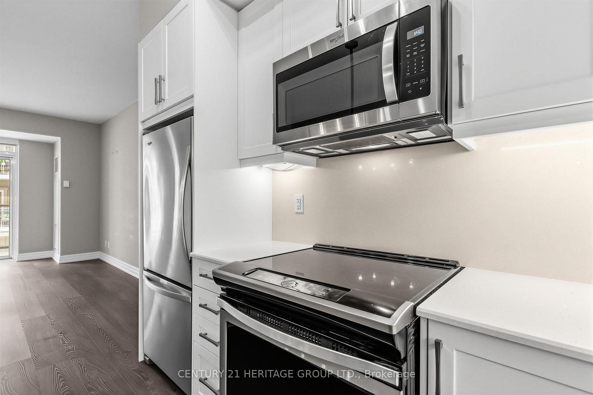 Photo 12 of Unit 212, 50 Ann Street, Caledon, Bolton West — HOMEH