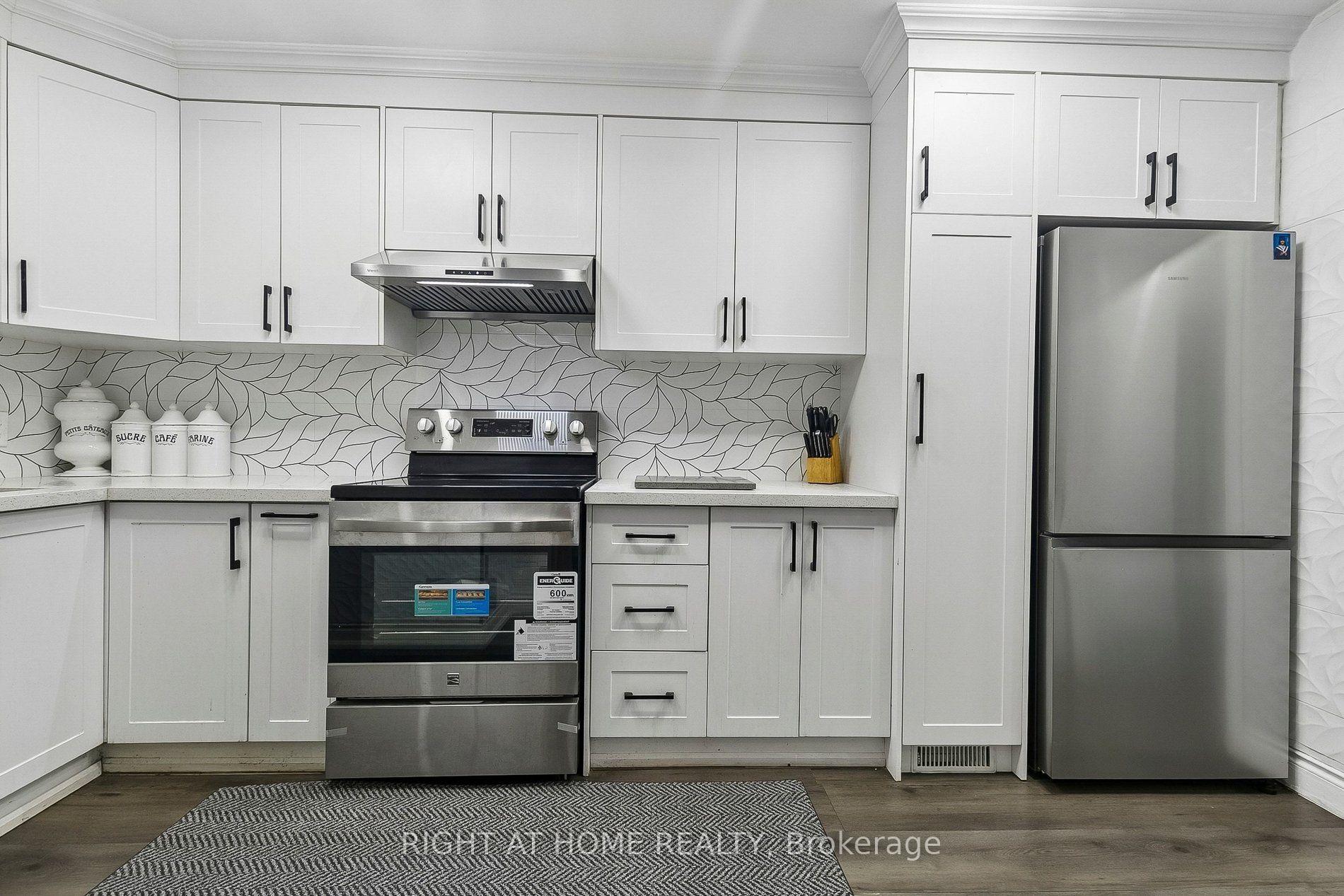Photo 16 of 12 l'amoreaux Drive, Scarborough, L'Amoreaux — HOMEH