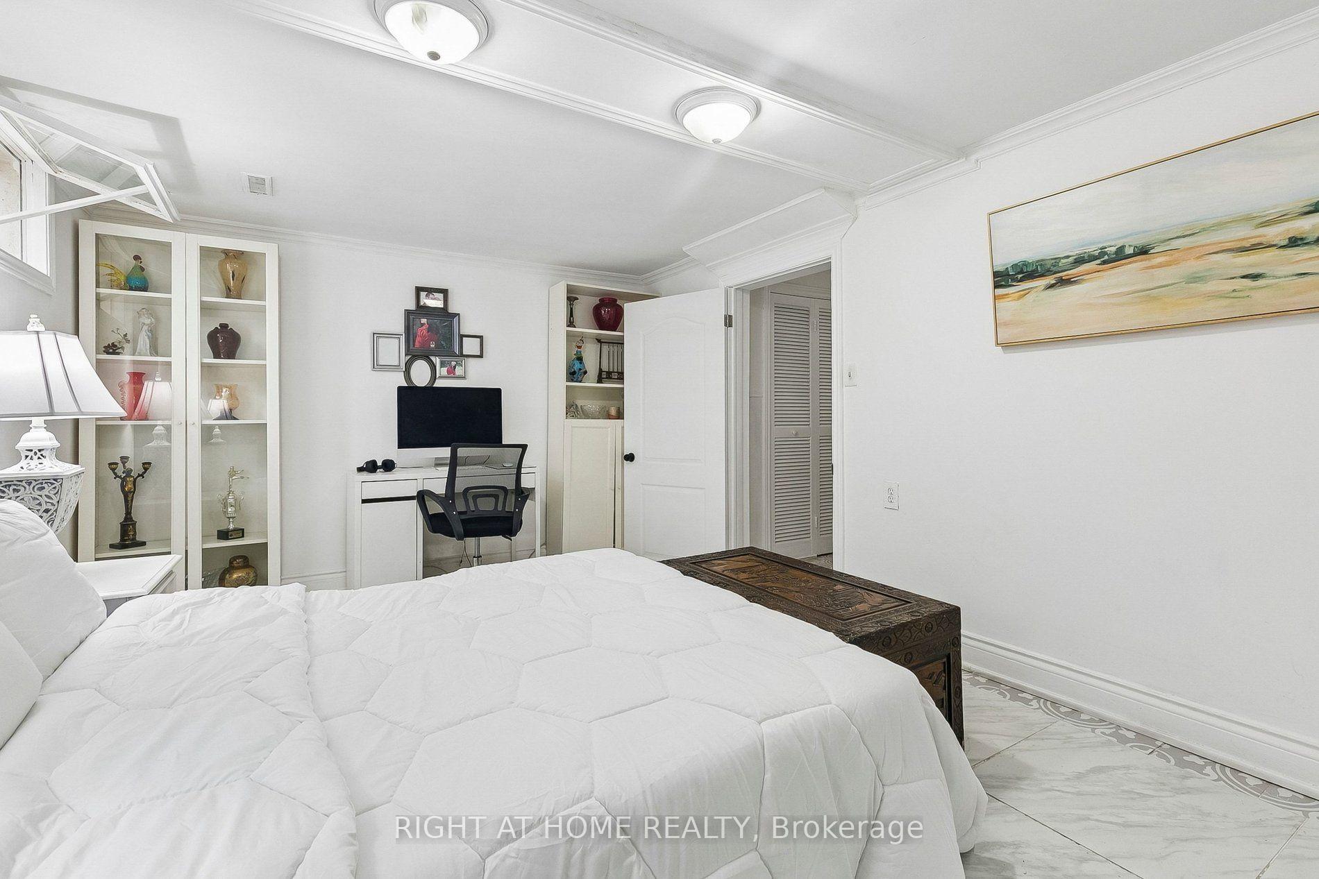 Photo 27 of 12 l'amoreaux Drive, Scarborough, L'Amoreaux — HOMEH
