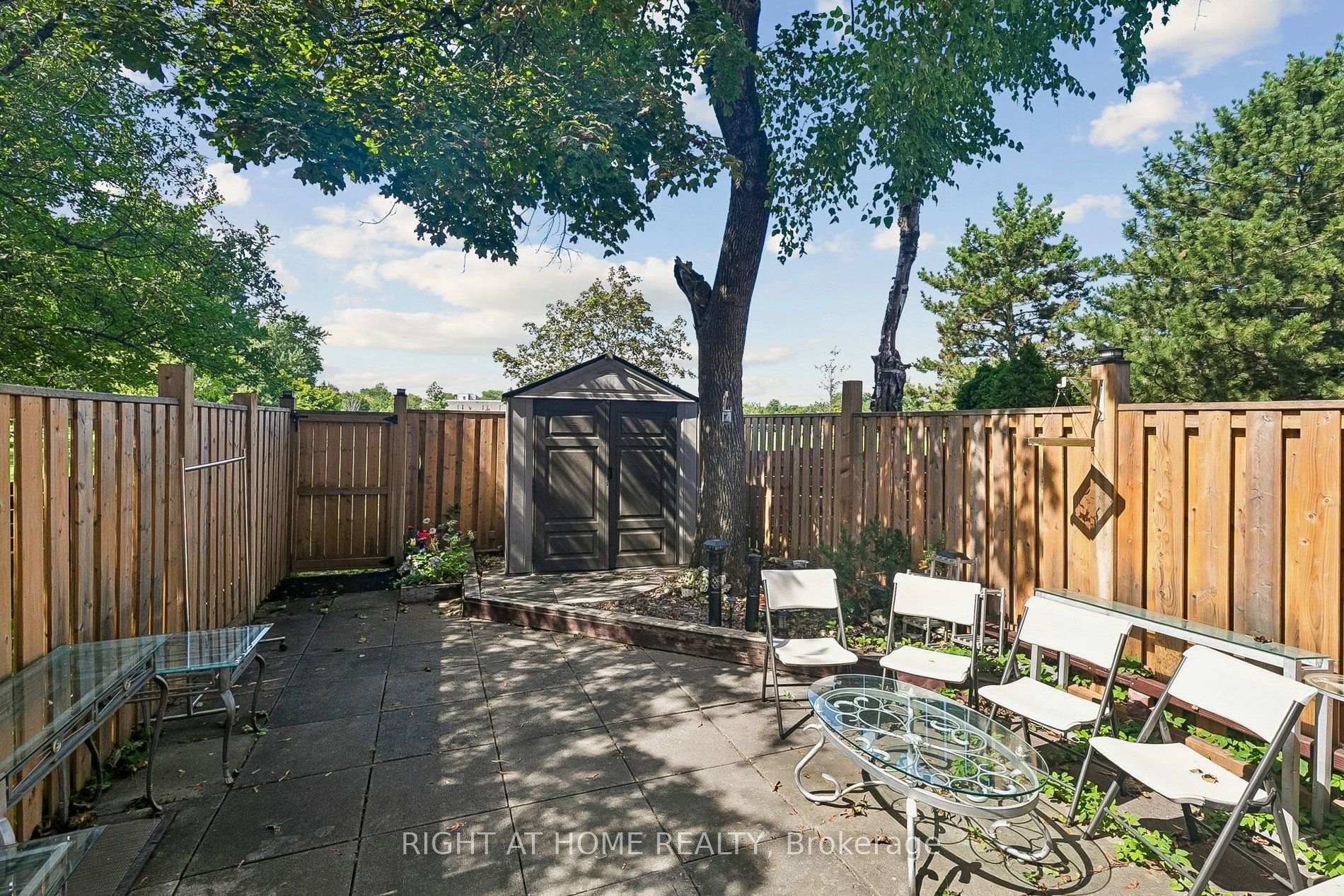 Photo 29 of 12 l'amoreaux Drive, Scarborough, L'Amoreaux — HOMEH