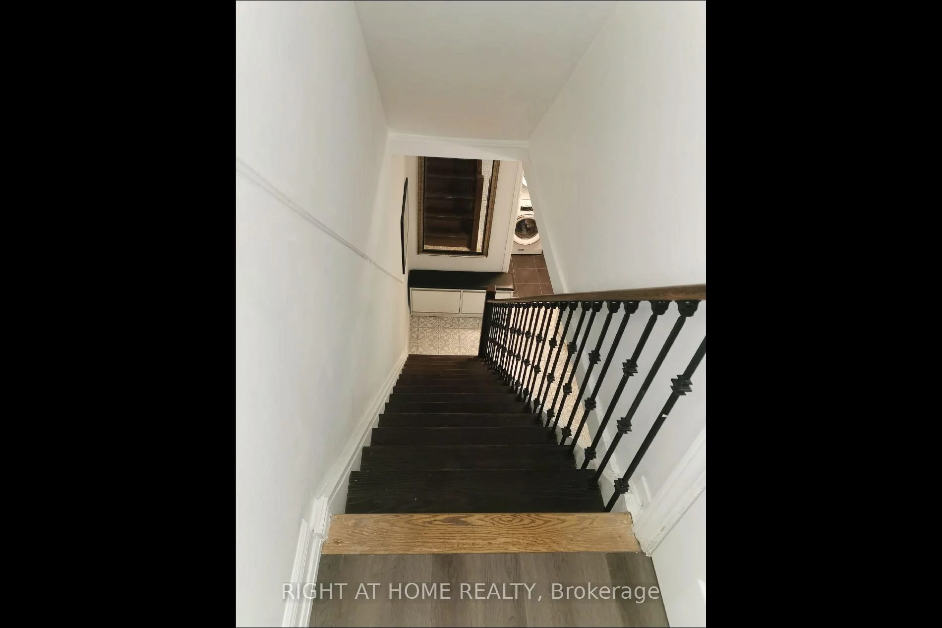 Photo 23 of 12 l'amoreaux Drive, Scarborough, L'Amoreaux — HOMEH