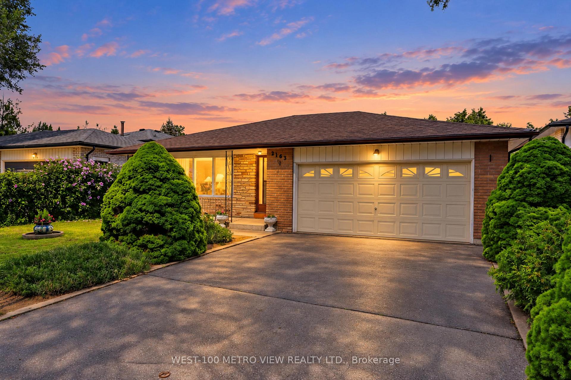 Photo 1 of 2163 Asta Drive, Mississauga, Cooksville — HOMEH