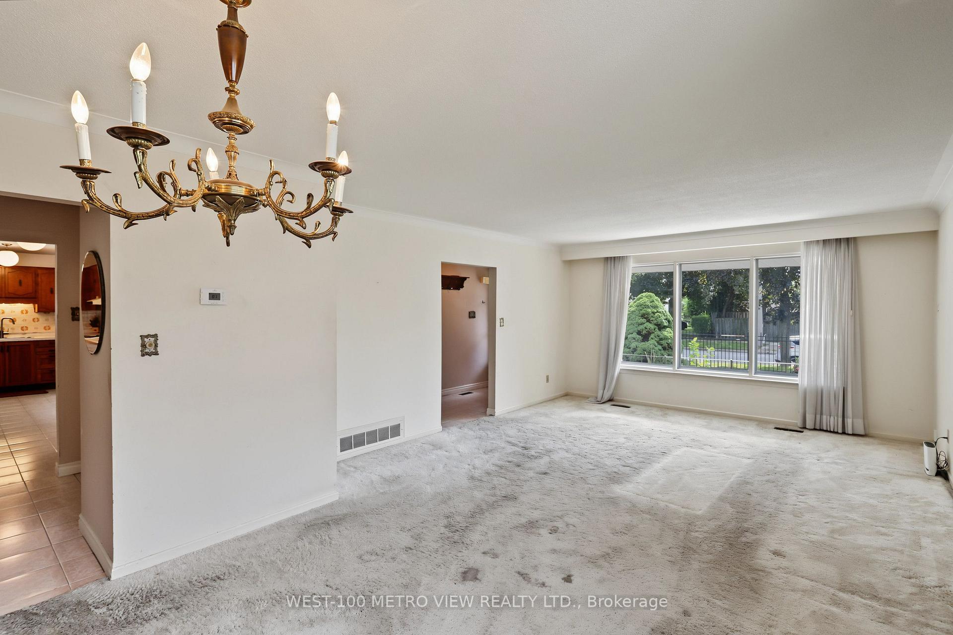 Photo 15 of 2163 Asta Drive, Mississauga, Cooksville — HOMEH