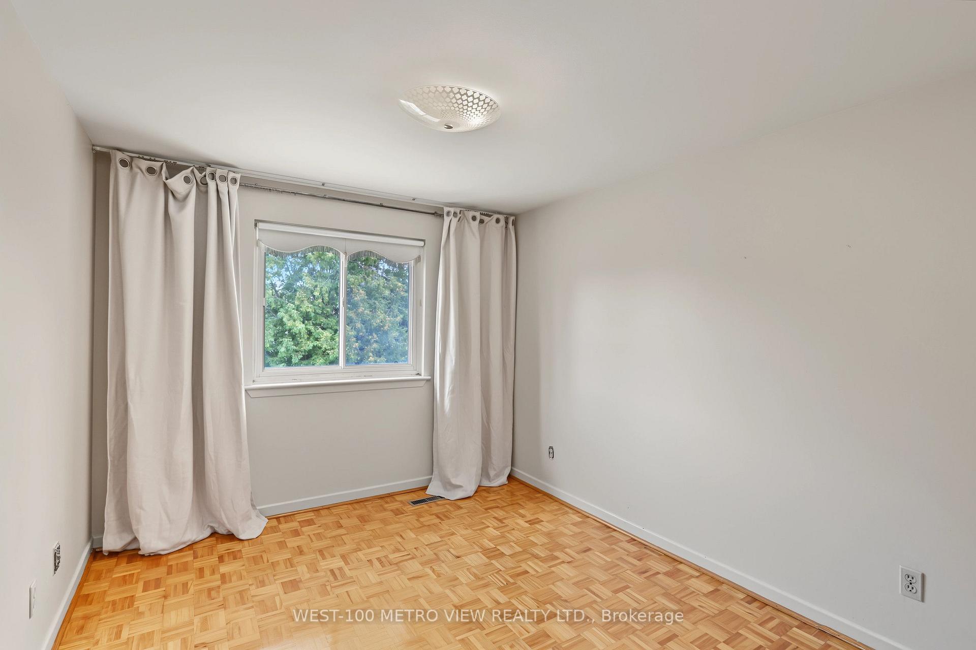 Photo 32 of 2163 Asta Drive, Mississauga, Cooksville — HOMEH