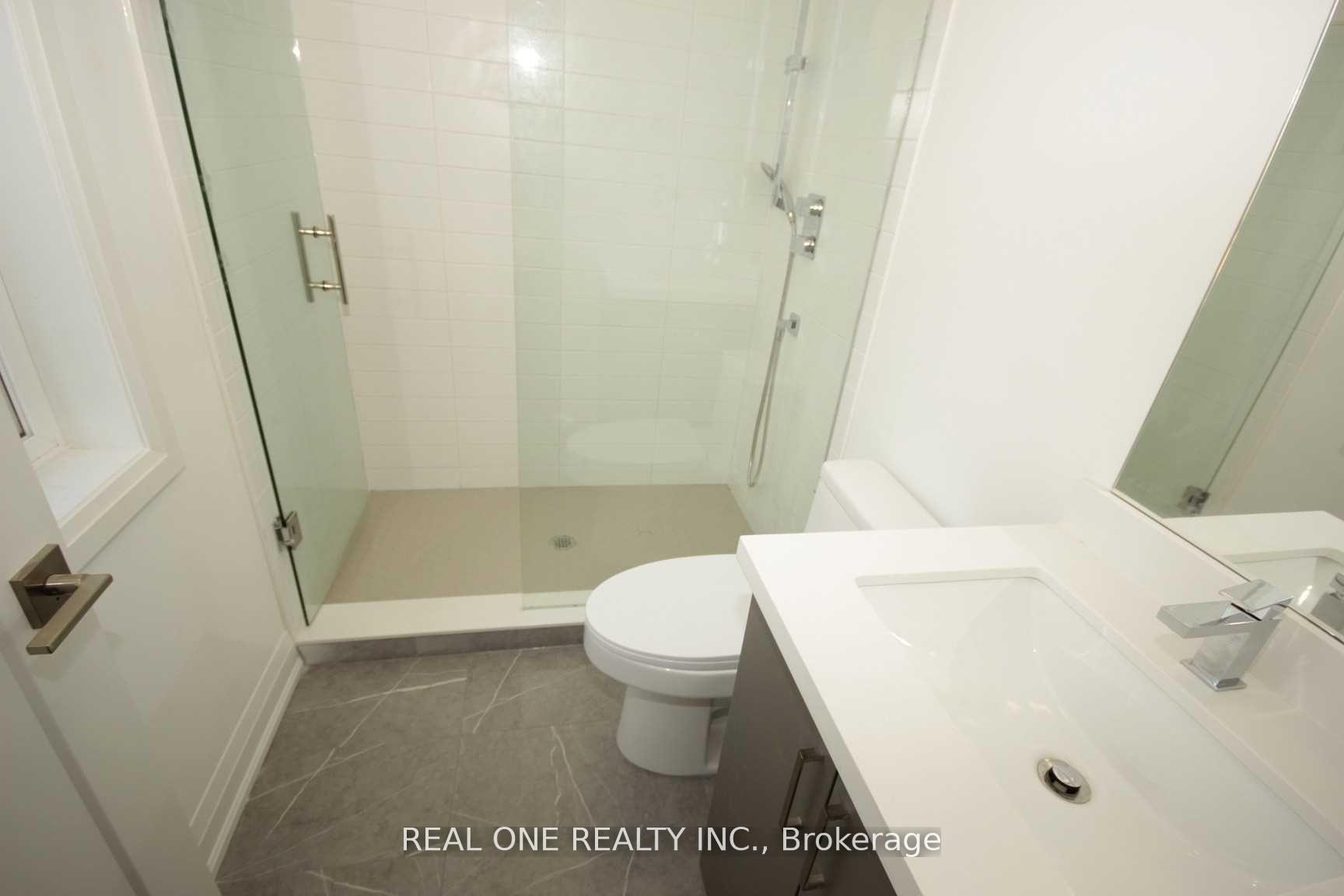 Photo 14 of Unit 4, 35 Dervock Crescent, North York, Bayview Village — HOMEH