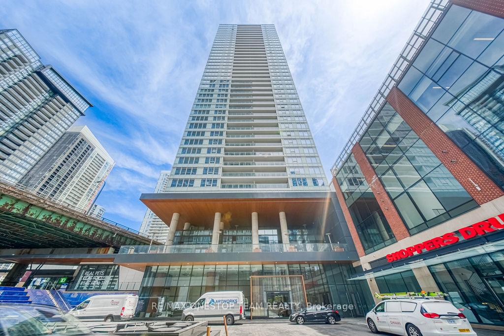 Photo 2 of Unit 1510, 17 Bathurst Street, Toronto, Waterfront Communities — HOMEH