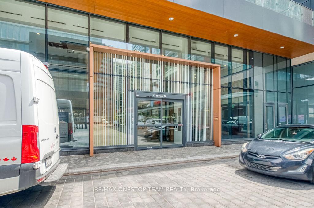 Photo 3 of Unit 1510, 17 Bathurst Street, Toronto, Waterfront Communities — HOMEH