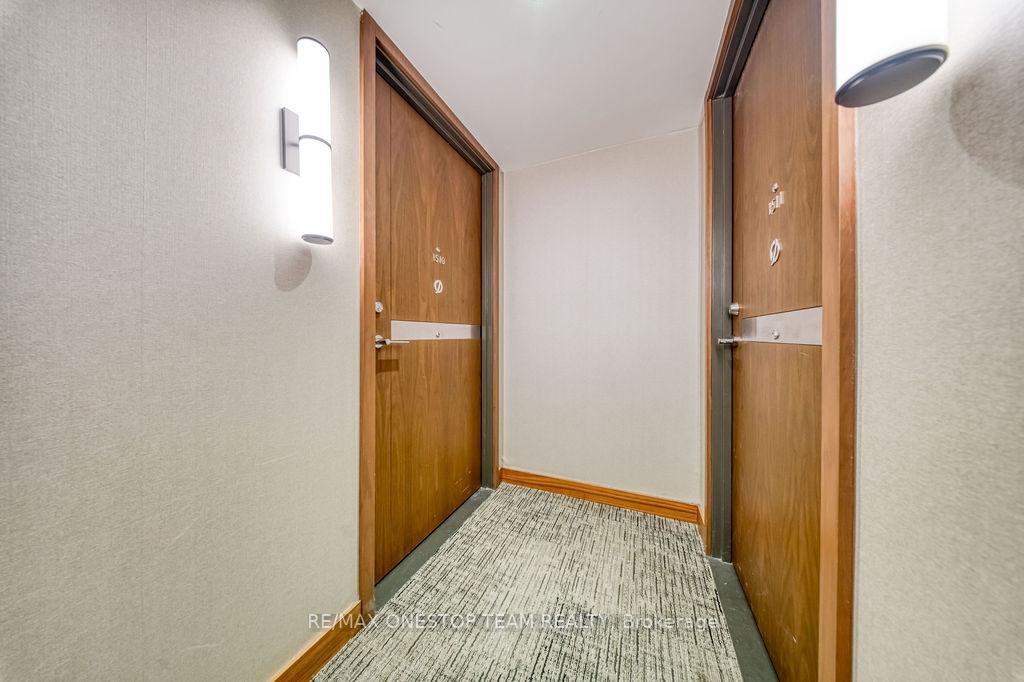 Photo 5 of Unit 1510, 17 Bathurst Street, Toronto, Waterfront Communities — HOMEH