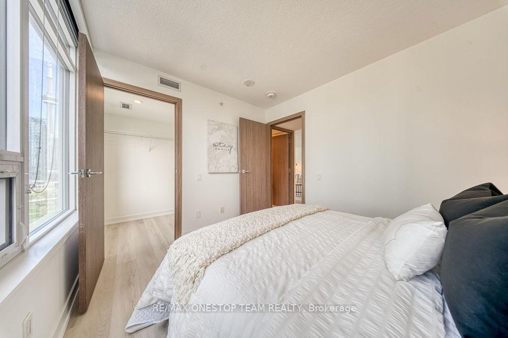 Photo 25 of Unit 1510, 17 Bathurst Street, Toronto, Waterfront Communities — HOMEH