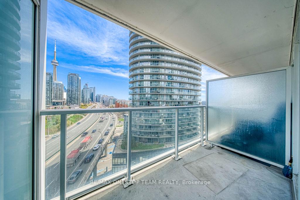 Photo 32 of Unit 1510, 17 Bathurst Street, Toronto, Waterfront Communities — HOMEH