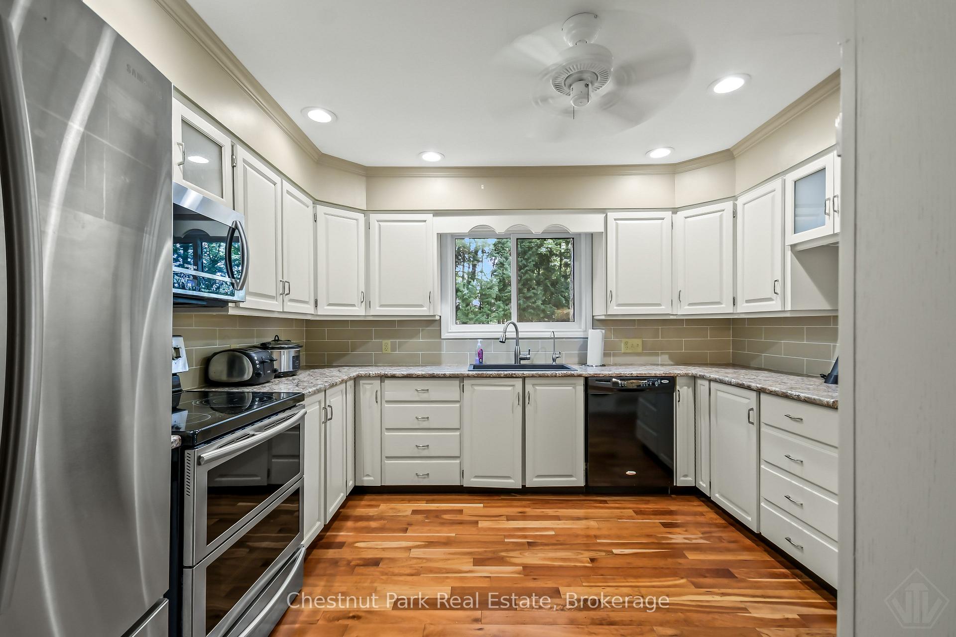 Photo 7 of 1019 Maplewood Road W, Bracebridge, Monck (Bracebridge) — HOMEH