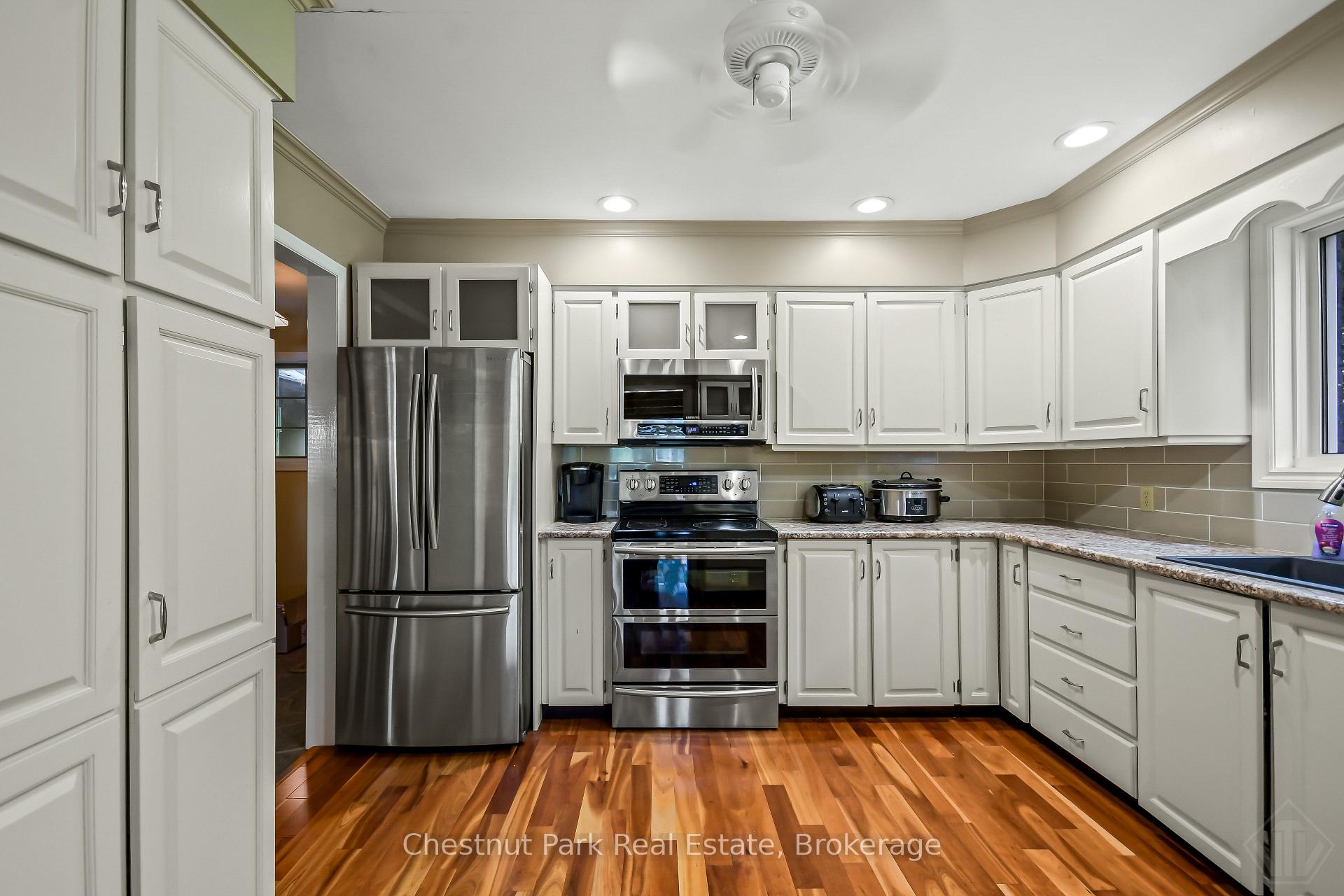 Photo 8 of 1019 Maplewood Road W, Bracebridge, Monck (Bracebridge) — HOMEH