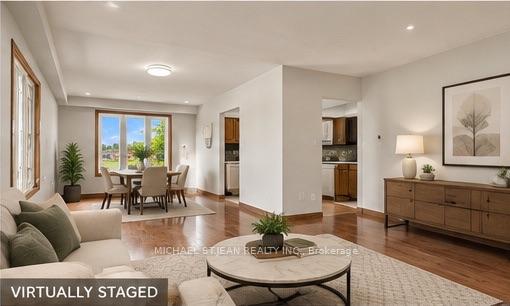 Photo 23 of 14 Green Forest Drive, Hamilton, Stoney Creek — HOMEH