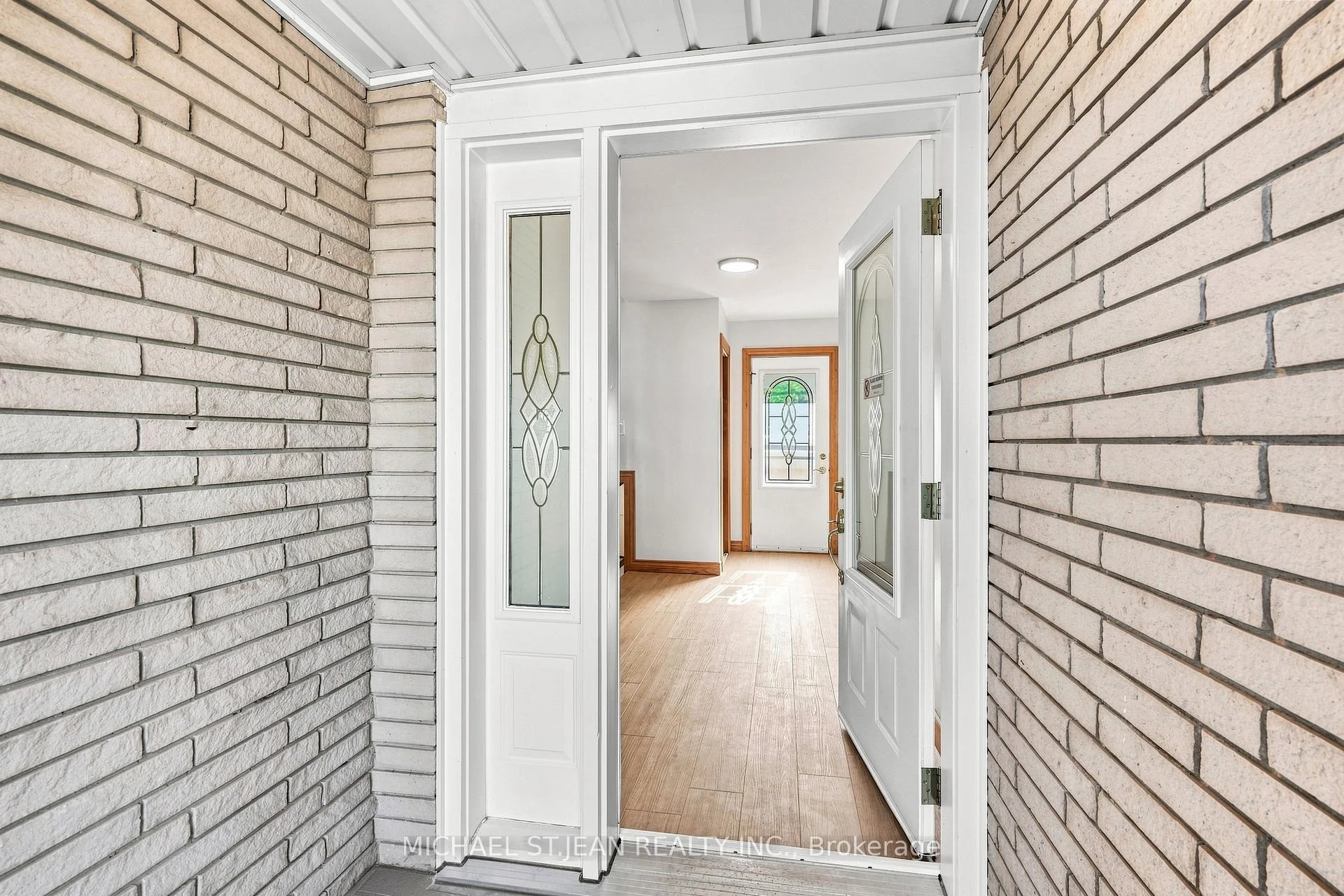Photo 16 of 14 Green Forest Drive, Hamilton, Stoney Creek — HOMEH