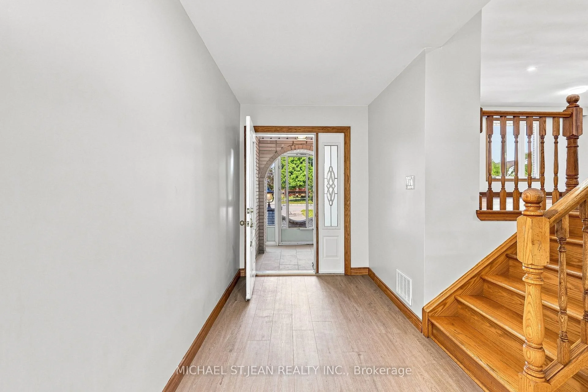 Photo 20 of 14 Green Forest Drive, Hamilton, Stoney Creek — HOMEH