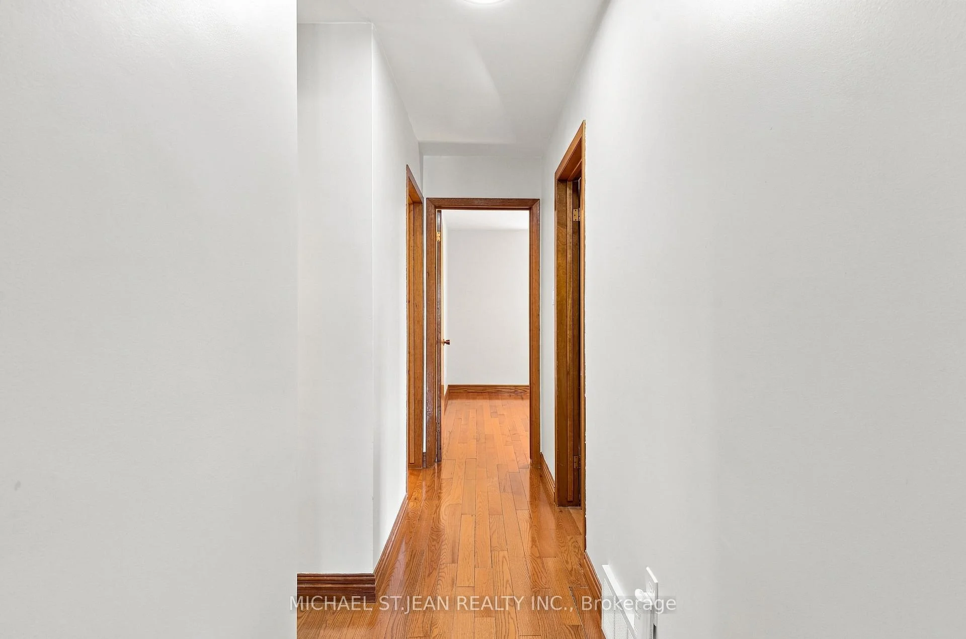 Photo 48 of 14 Green Forest Drive, Hamilton, Stoney Creek — HOMEH
