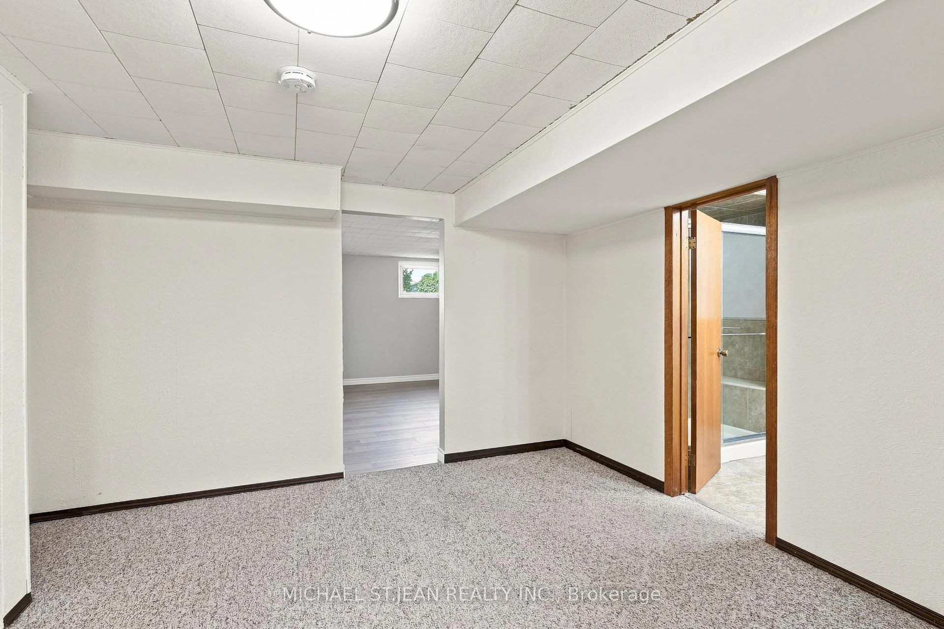 Photo 82 of 14 Green Forest Drive, Hamilton, Stoney Creek — HOMEH