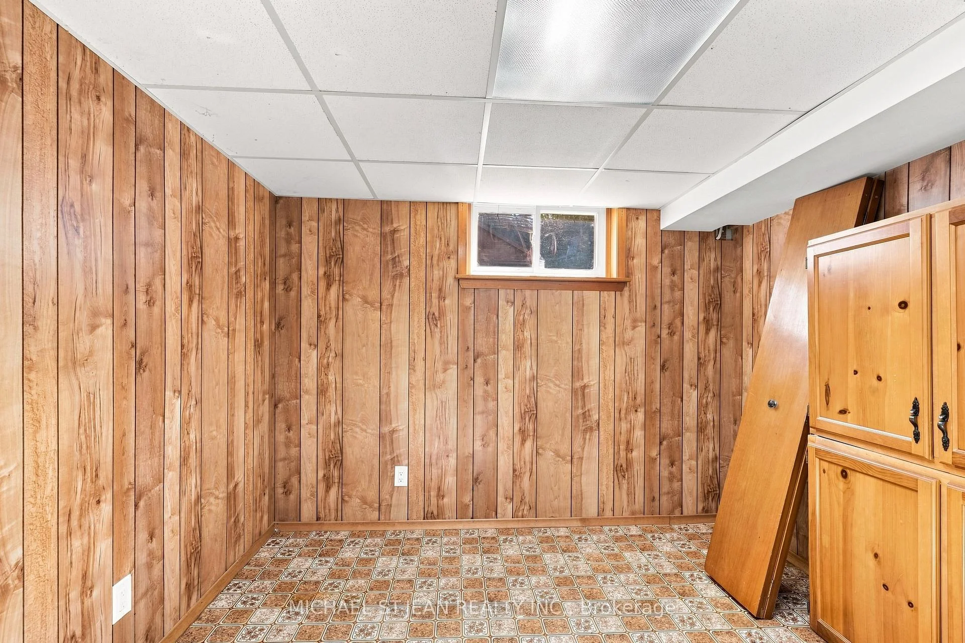Photo 90 of 14 Green Forest Drive, Hamilton, Stoney Creek — HOMEH