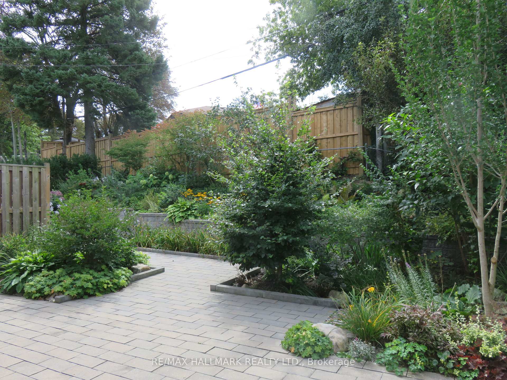 Photo 11 of Unit Lower, 45 Landfair Crescent, Scarborough, Woburn — HOMEH