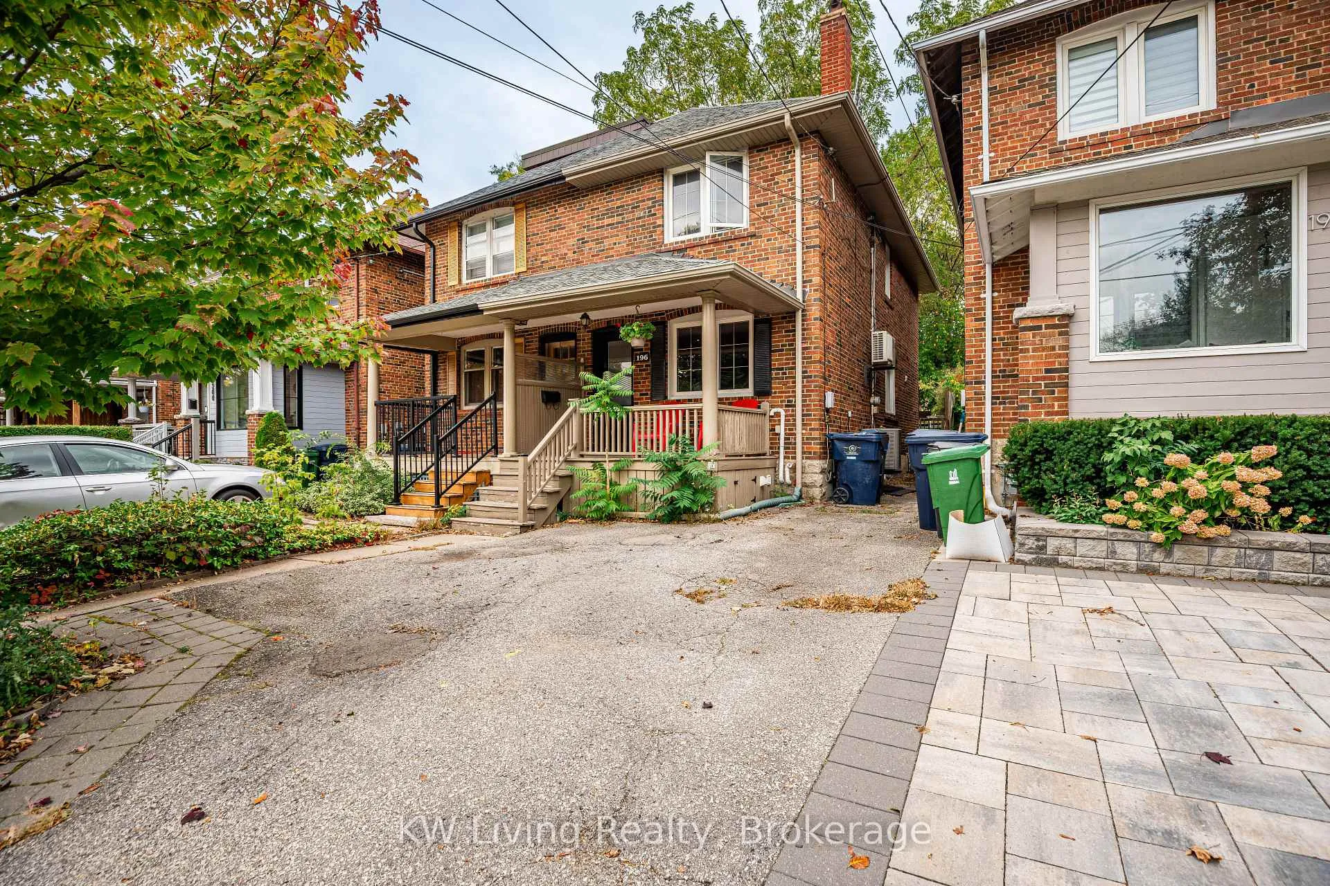 Photo 2 of 196 Fairlawn Avenue, Toronto, Lawrence Park North — HOMEH
