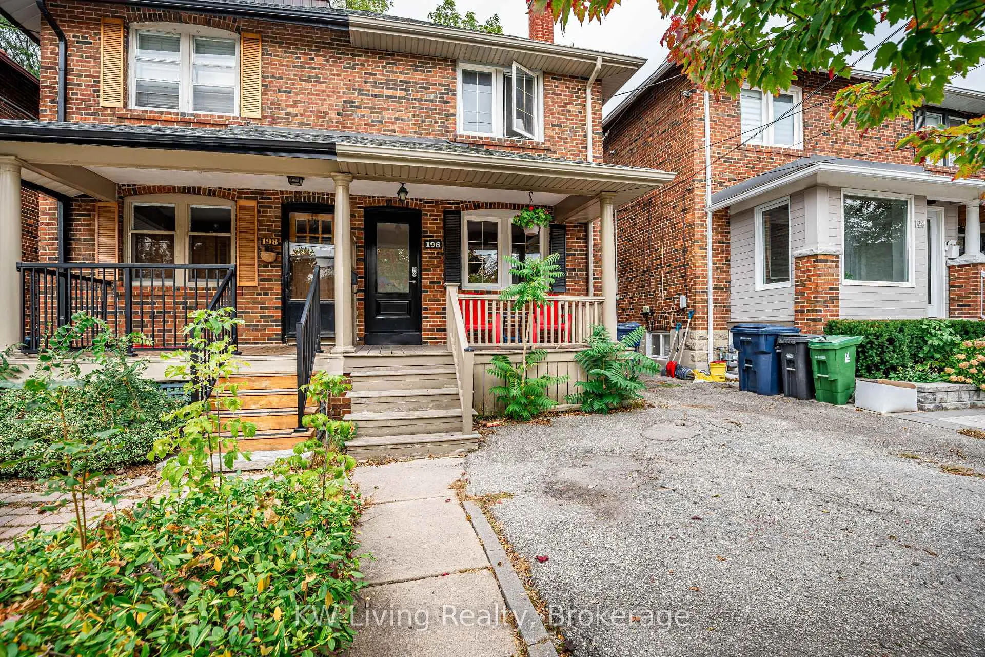 Photo 3 of 196 Fairlawn Avenue, Toronto, Lawrence Park North — HOMEH
